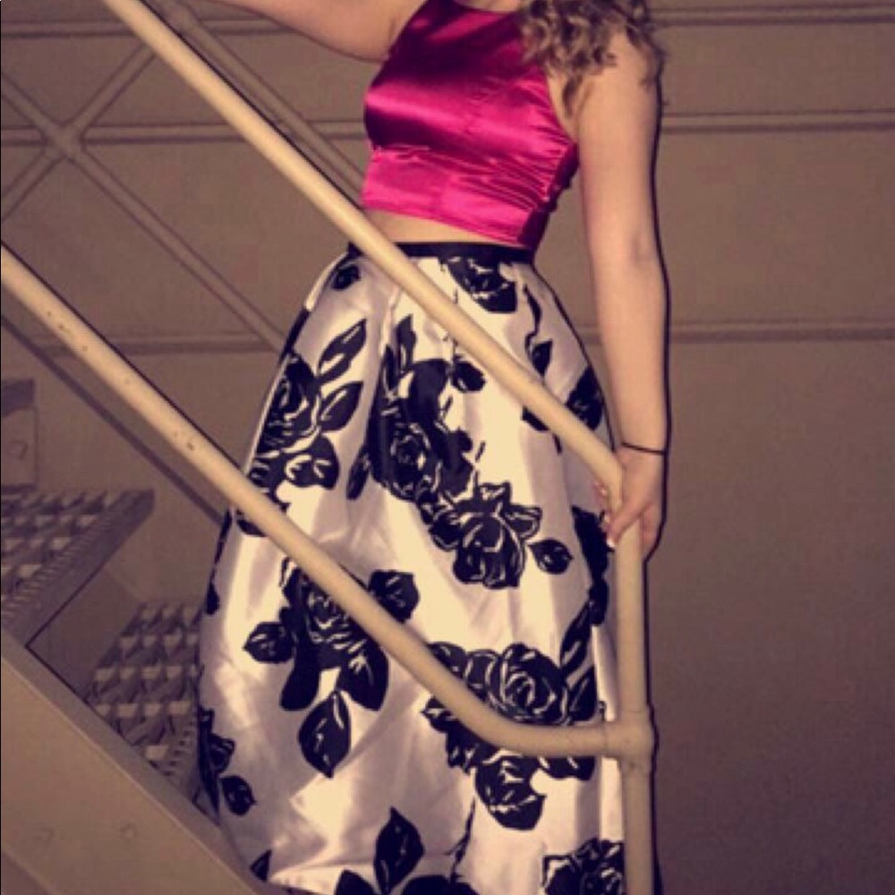💖Pink floral two piece prom dress *Make Offer*